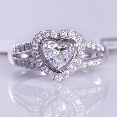 每克拉美钻石珠宝专场7月24日耀眼亮相 引领珠宝首饰零售新风尚